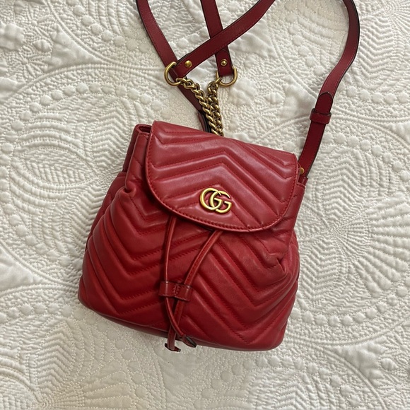 GUCCI Marmont Backpack Purse Nappa Charlotte Red Leather Magnetic Close - Picture 1 of 11